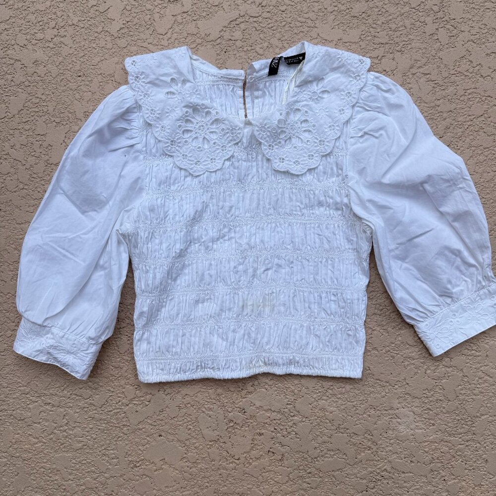Zara White Smocked Top With Lace -Trimmed Collar Puff Sleeve